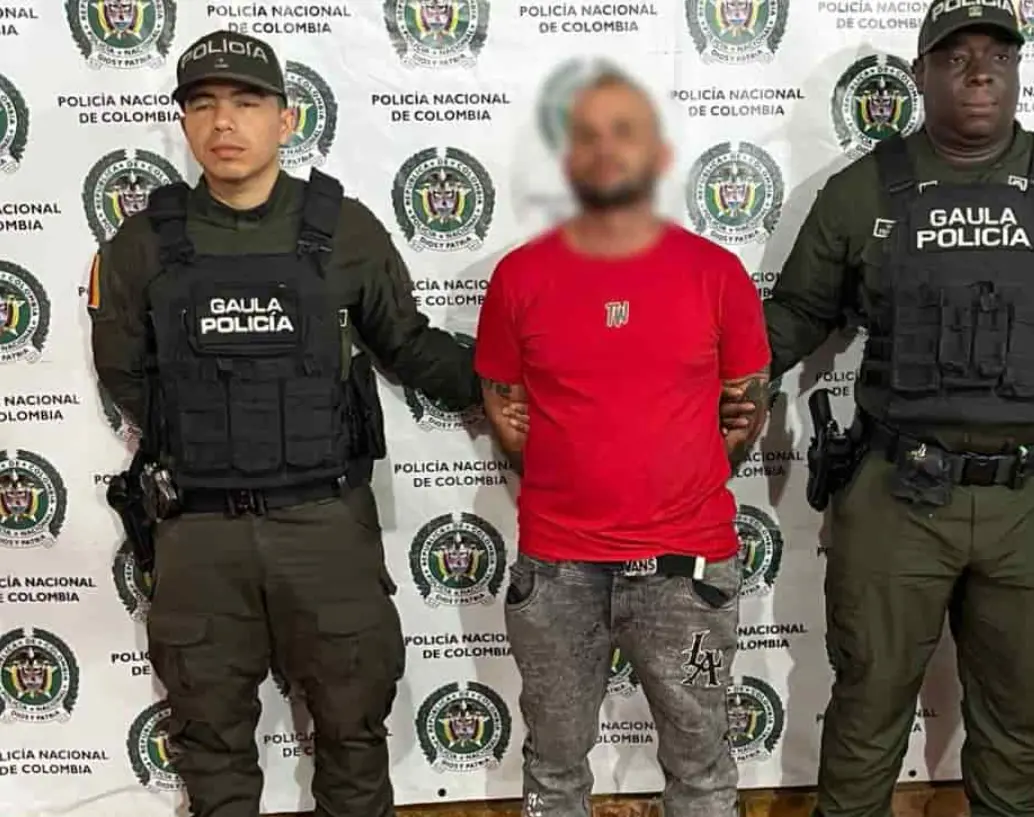 Alias “Arete” ya había sido detenido por estos hechos, pero recuperó la libertad por vencimiento de términos mientras avanzaba el proceso judicial. Foto: Policía Nacional.