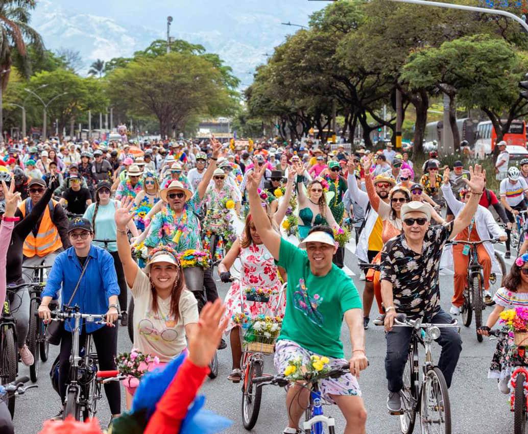 Alcaldía de Medellín invita a sacar la bicicleta: ya están abiertas las inscripciones para la Feria de las Flores. Foto: Alcaldía de Medellín