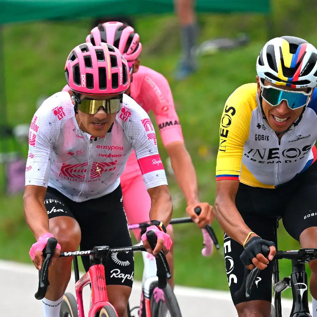 Egan Bernal fue este domingo, junto al ecuatoriano Richard Cararaz, uno de los grandes animadores de la jornada 15 del Giro. FOTO X-INEOS