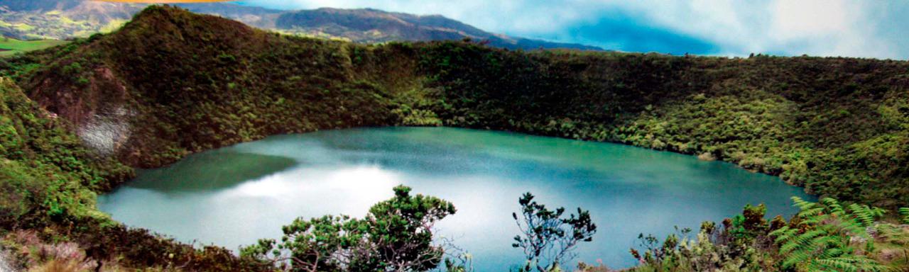 La laguna de Guatavita se encuentra en la cordillera oriental de Colombia, en el municipio de Sesquilé, al norte de la cabecera municipal de Guatavita, rodeada de bosques nativos de encenillos. Foto : Colprensa