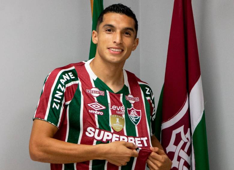 Kevin Serna durante su presentación con el Fluminense. FOTO FLUMINENSE