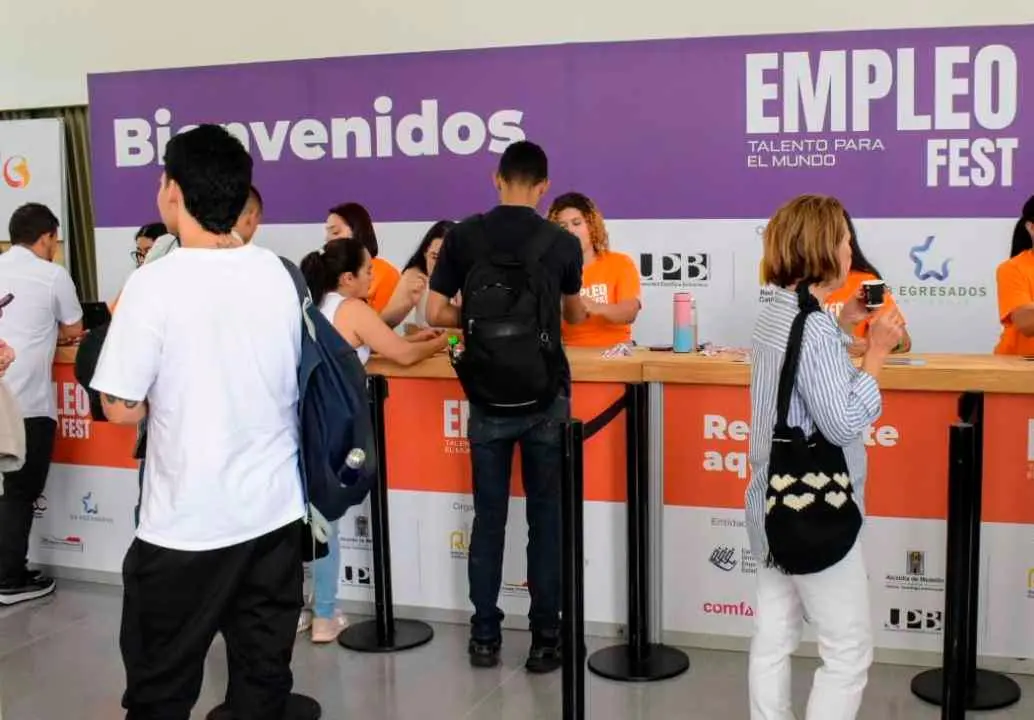 Asistentes podrán postularse a más de 10.000 vacantes durante el Empleo Fest 2025 en Medellín. FOTO: CORTESÍA