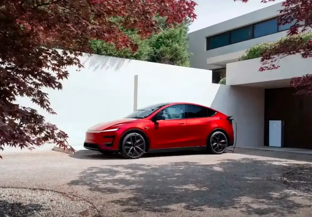 El ajuste de precios se conoció el 23 de noviembre, apenas días después de la apertura de las primeras tiendas de Tesla en Colombia. FOTO: TESLA COLOMBIA