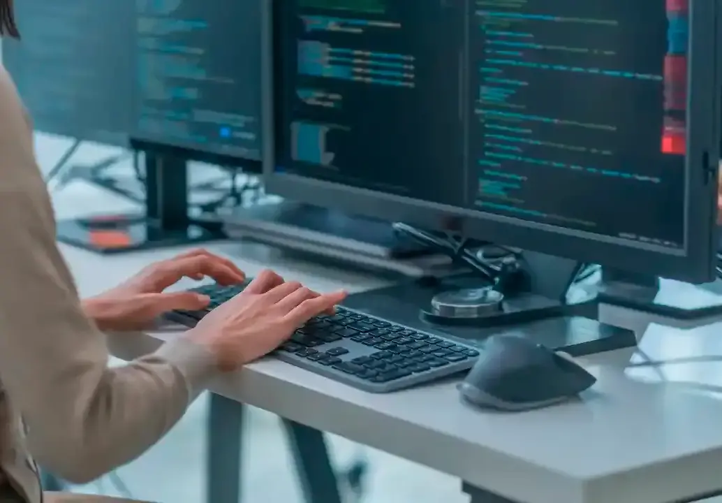 Aunque la intyeligencia artificial será una herramienta clave en el empleo, hay habilidades que le resultarán imposible emplear. FOTO: SHUTTERSTOCK