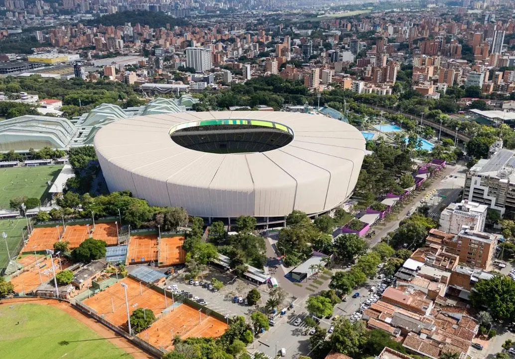 La remodelación del Atanasio Girardot deberá estar lista para diciembre de 2027. Se harán cierres parciales durante las obras. FOTOS: CORTESÍA ALCALDÍA DE MEDELLÍN