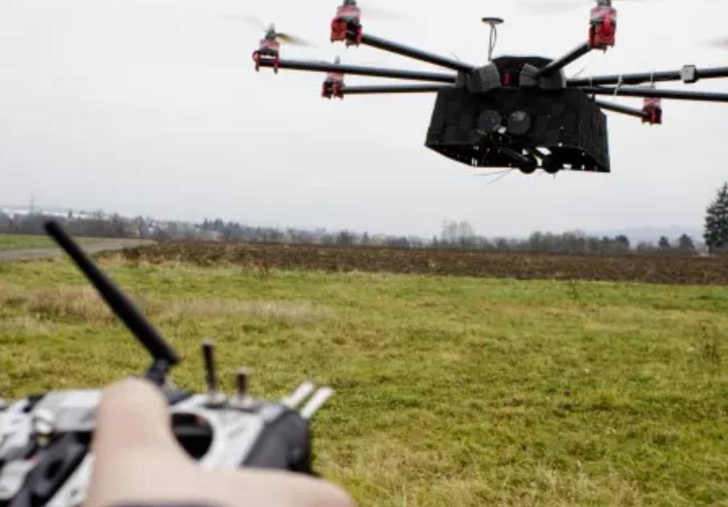 Organizaciones humanitarias alertaron sobre la situación afirmando que próximamente se podría librar una guerra entre ilegales con drones en Antioquia. FOTO: Cortesía