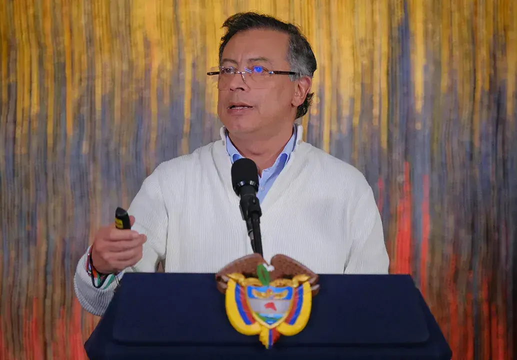 <span class="mln_uppercase_mln">El</span><b><span class="mln_uppercase_mln"> presidente Gustavo Petro volvió a ser blanco de cuestionamientos este martes tras su alocución presidencial. FOTO: PRESIDENCIA</span></b>
