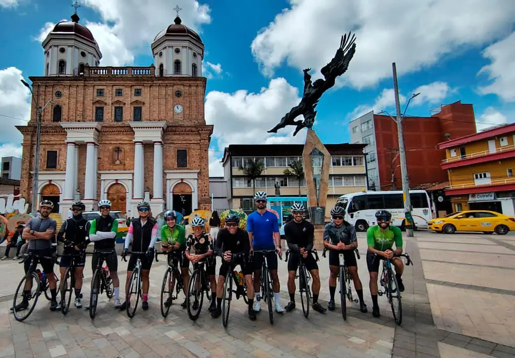 El Club CNMC lleva más de diez años de trayectoria deportiva y ahora se atreverán a cruzar fronteras y conquistar Los Andes. <span class="mln_uppercase_mln">FOTO</span> <b><span class="mln_uppercase_mln">Cortesía cnmc.</span></b> 