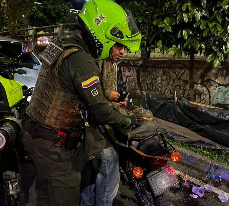 Redada en el puente de la 4 Sur dejó 1.447 comparendos, inmovilizaron 433 motocicletas y 41 automóviles. Foto: cortesía Policía