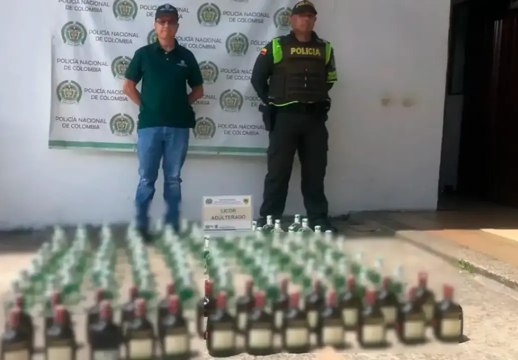 Más de 3.000 botellas de licor de contrabando y adulterado han salido de circulación este año. FOTO: Cortesía