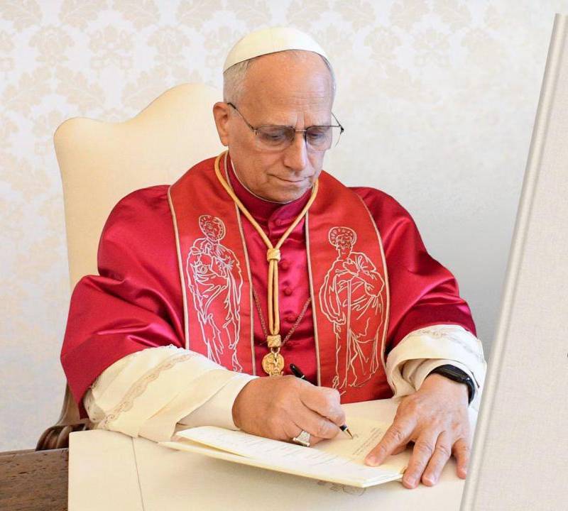 El papa León afirmó que la publicación de su primera encíclica será el 25 de mayo. FOTO: Vatican News.