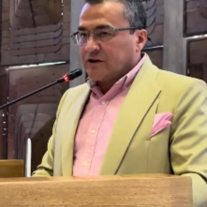 Herrera Toro es abogado con estudios en Europa, tiene una amplia experiencia como asesor y consultor en contratación estatal. FOTO: Cortesía Asamblea Departamental de Antioquia
