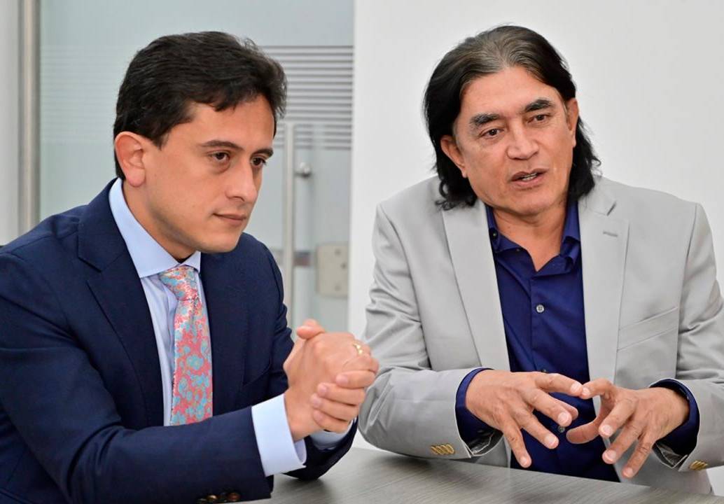 Luis Carlos Reyes, director de la Dian, y Gustavo Bolívar, director del Departamento de Prosperidad Social. Foto cortesía. 