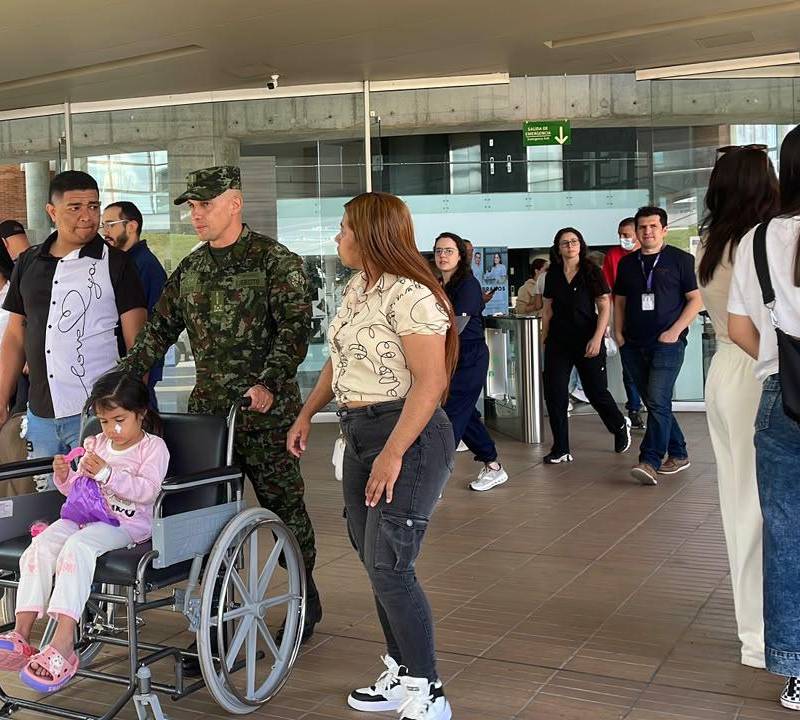 La cirugía reconstructiva de Luz María se realizó el pasado 14 de mayo en el Hospital San Vicente Fundación de Rionegro, Oriente antioqueño. El tumor, que era benigno, fue retirado con éxito. FOTO CORTESÍA.