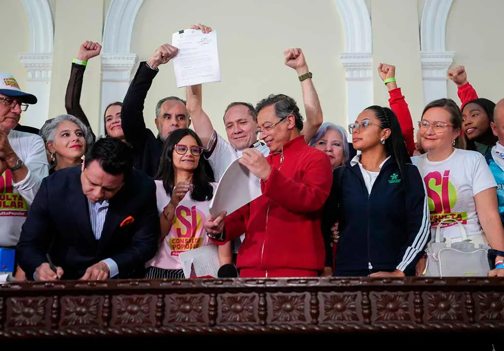 El presidente Petro aseguró que volverá a radicar la consulta popular en el Senado. FOTO: Cortesía Presidencia