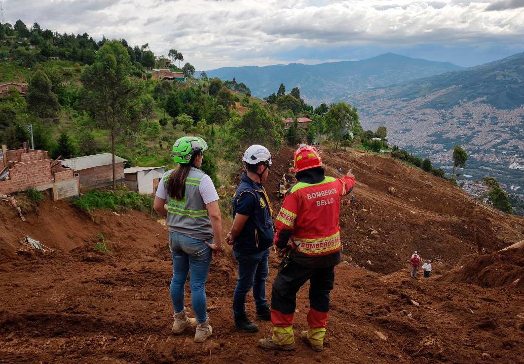 Esta emergencia requirió el despliegue de todas las capacidades de atención a nivel regional y nacional. FOTO ALCALDÍA DE BELLO