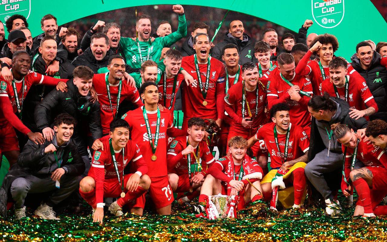El equipo dirigido por el alemán Jurgen Klopp se consagró por décima ocasión en el torneo, en una emotiva final ante el onceno que dirige el argentino Mauricio Poccetino. Foto: Getty