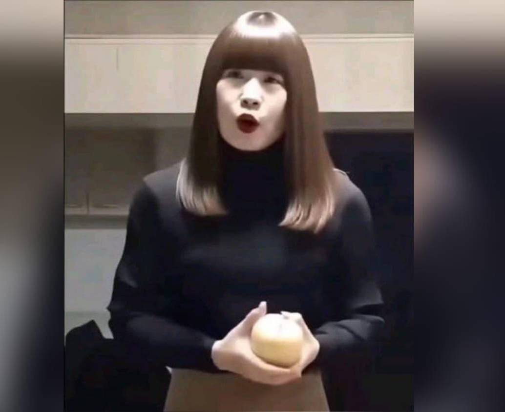 “Sister Hong”, el apodo con el que se hizo viral, pedía frutas, aceite o pescado a cambio de encuentros sexuales. Imagen, captura de video. 