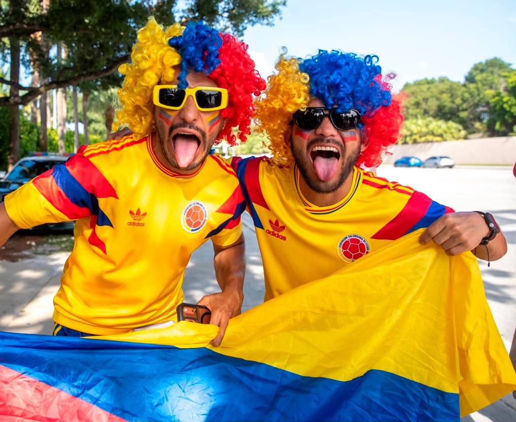 Los colombianos se tomaron nuevamente las calles de Kansas con su alegría. FOTO JUAN ANTONIO SÁNCHEZ