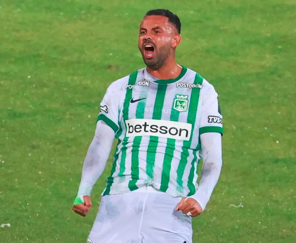 Edwin Cardona, la gran baja que tendrá Nacional para enfrentar este miércoles a su homónimo uruguayo. FOTO MANUEL SALDARRIAGA