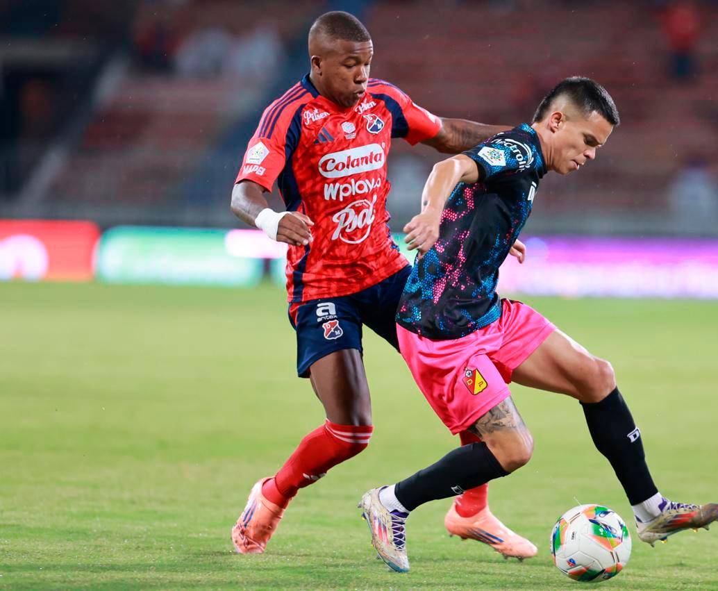 El extremo vallecaucano Francisco Chaverra es uno de los futbolistas más cuestionados por parte de la hinchada del Medellín en el inicio del 2026. Foto: Manuel Saldarriaga