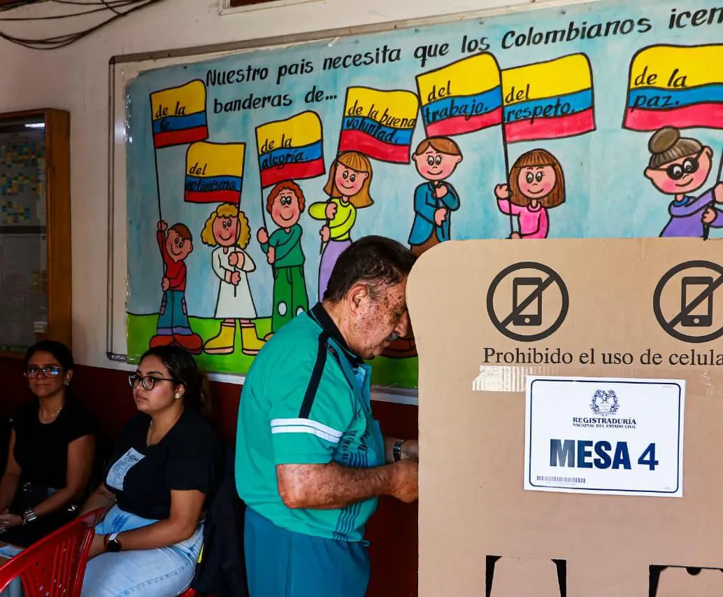 Auditoría externa concluye que no hubo fraude durante la primera vuelta presidencial en Colombia, el pasado 31 de mayo de 2026. FOTO: MANUEL SALDARRIAGA 