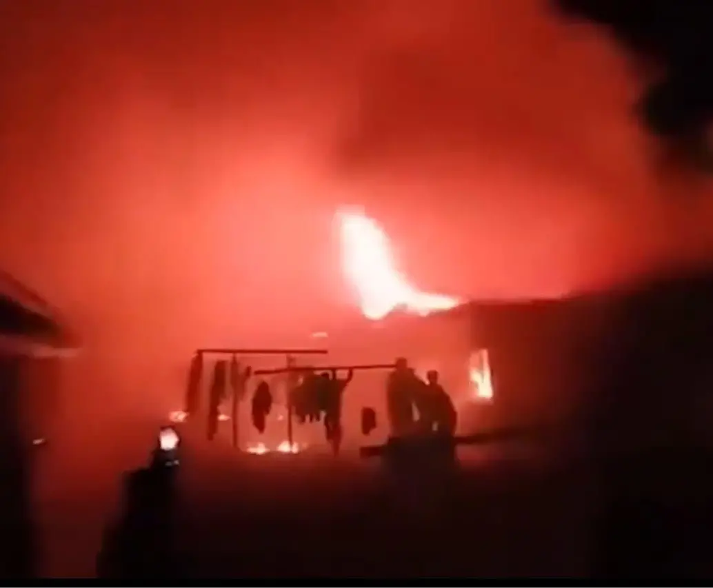 16 niñas muertas y casi 80 heridas tras un incendio en Kenia. FOTO: Captura de video 