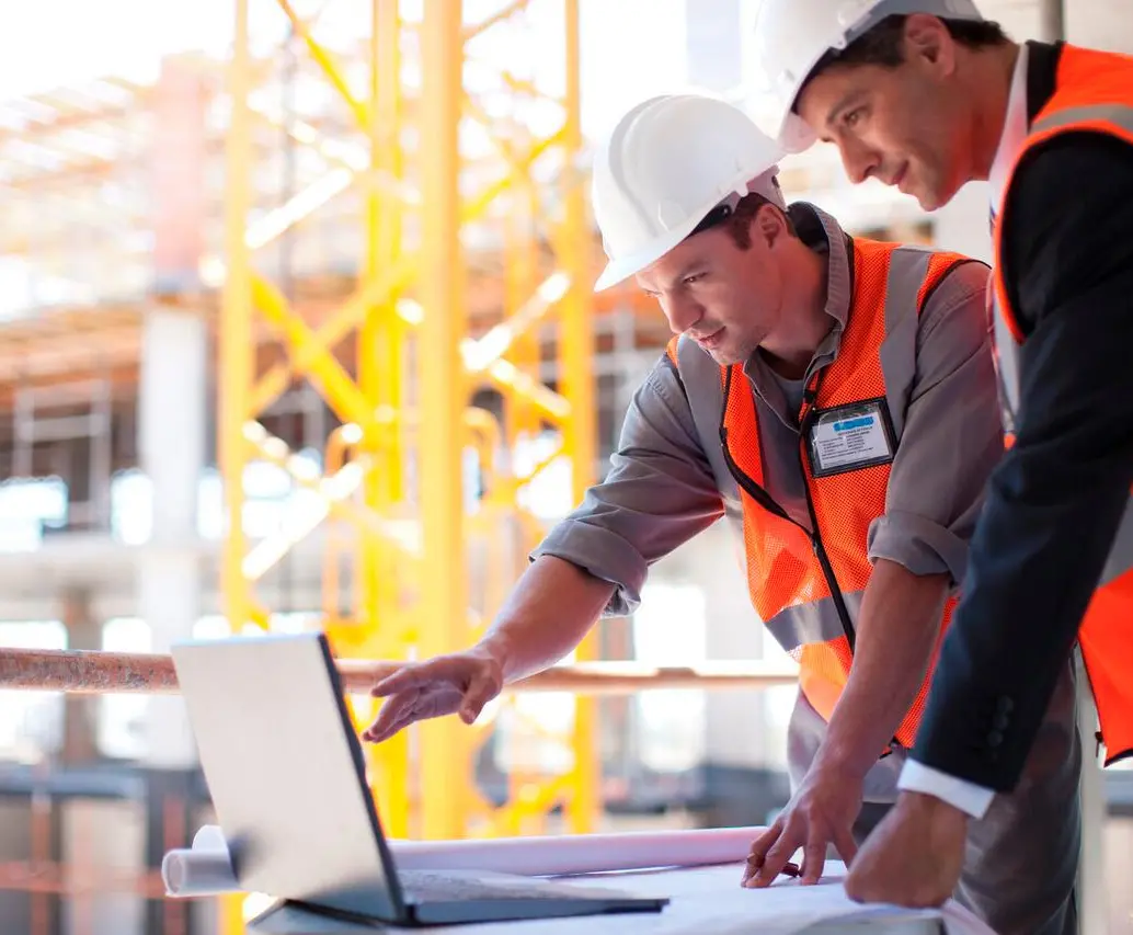 El sector creativo y de la construcción abre sus puertas a profesionales que buscan un nuevo aire laboral en Colombia. FOTO: GETTY