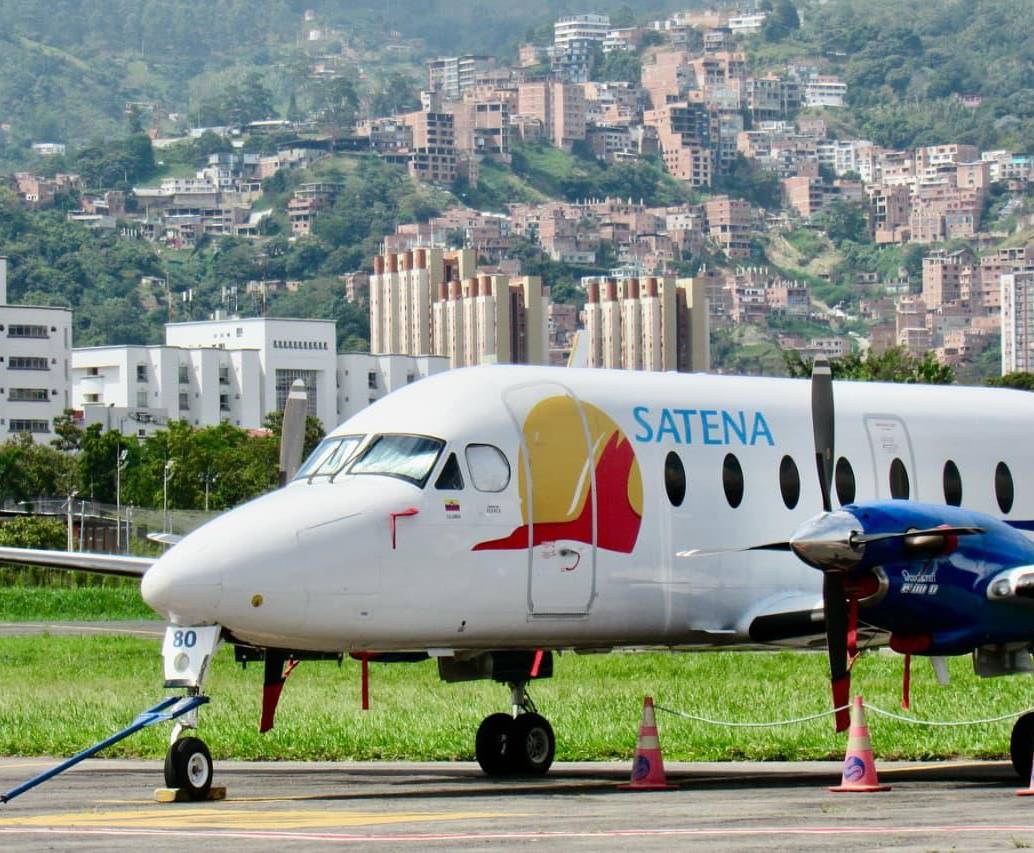 Avion de Sastena desapareció. FOTO: Searca/Satena Beechcraft 1900D - Foto: X @copter_colombia