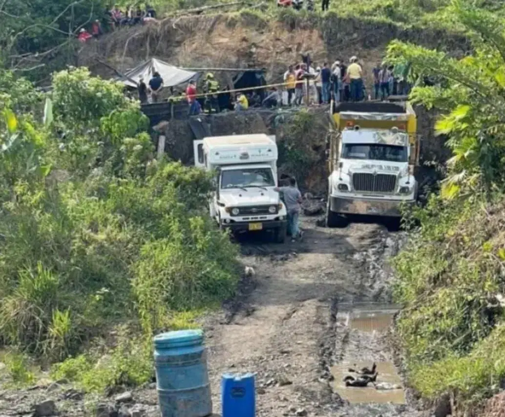 Dos muertos y un lesionado dejó una explosión en bocamina de Landázuri, Santander. FOTO: Cortesía - Vanguardia 