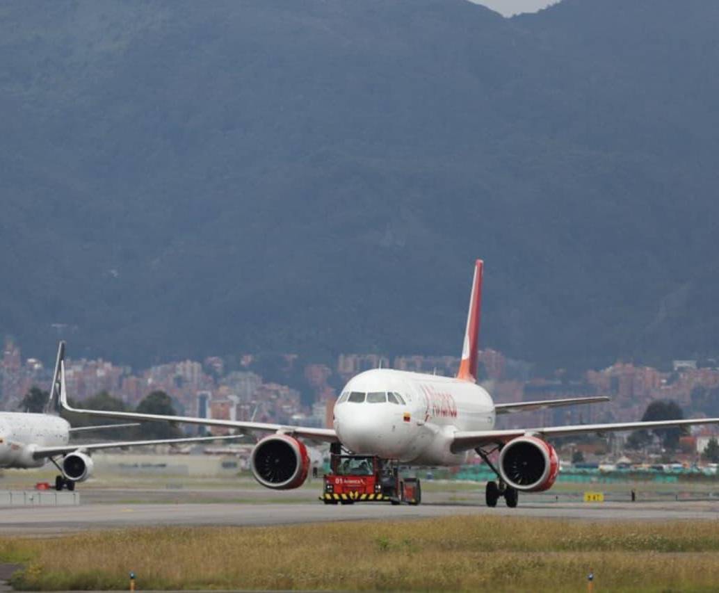 Aviones Airbus 319, 320 y 321 necesitarán actualización de software urgente. FOTO: Colprensa 