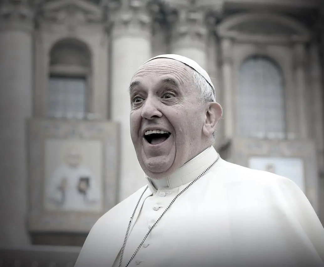 El papa Francisco, quien falleció el lunes 21 de abril a los 88 años, murió de un derrame cerebral seguido de insuficiencia cardíaca. FOTO: GETTY 