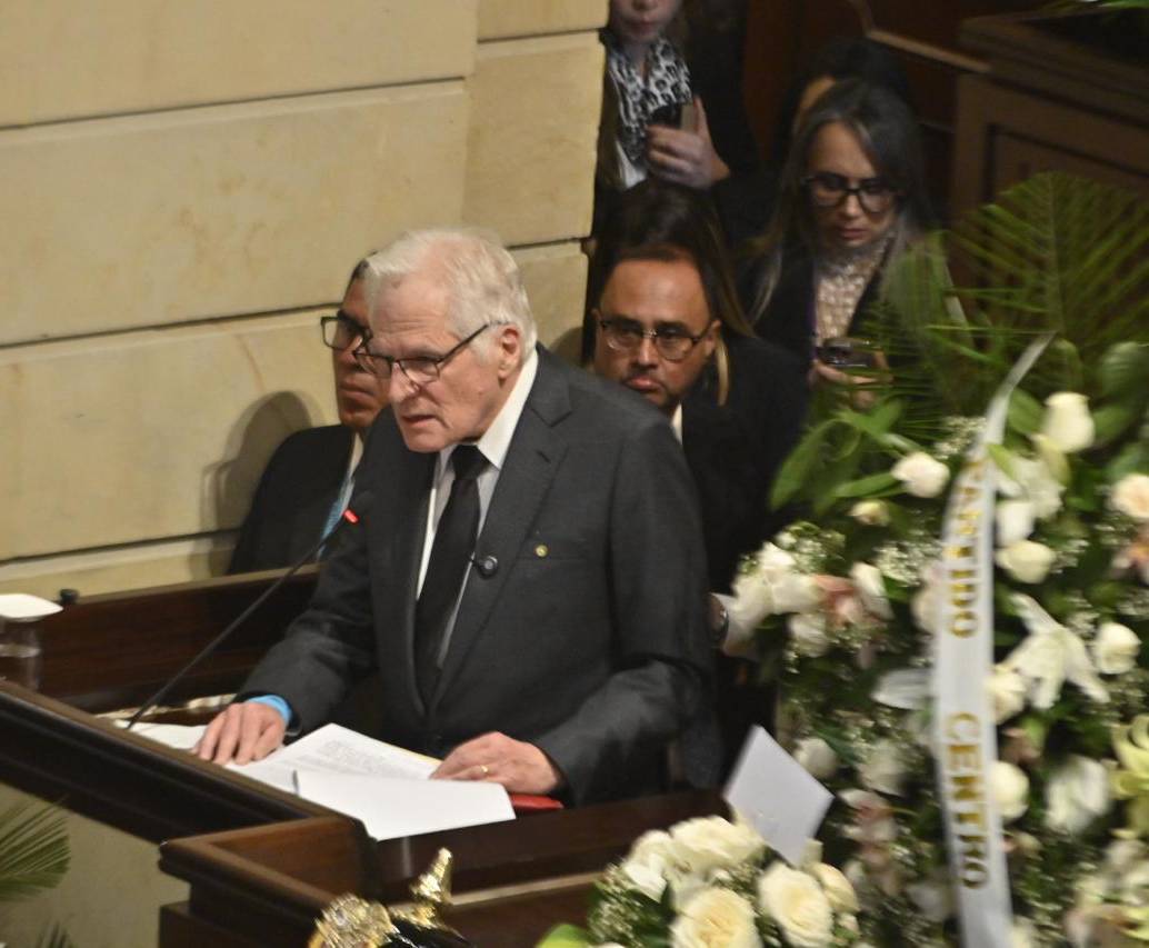 Miguel Uribe Londoño y su mensaje hacia su hijo, Miguel Uribe Turbay. FOTO: COLPRENSA