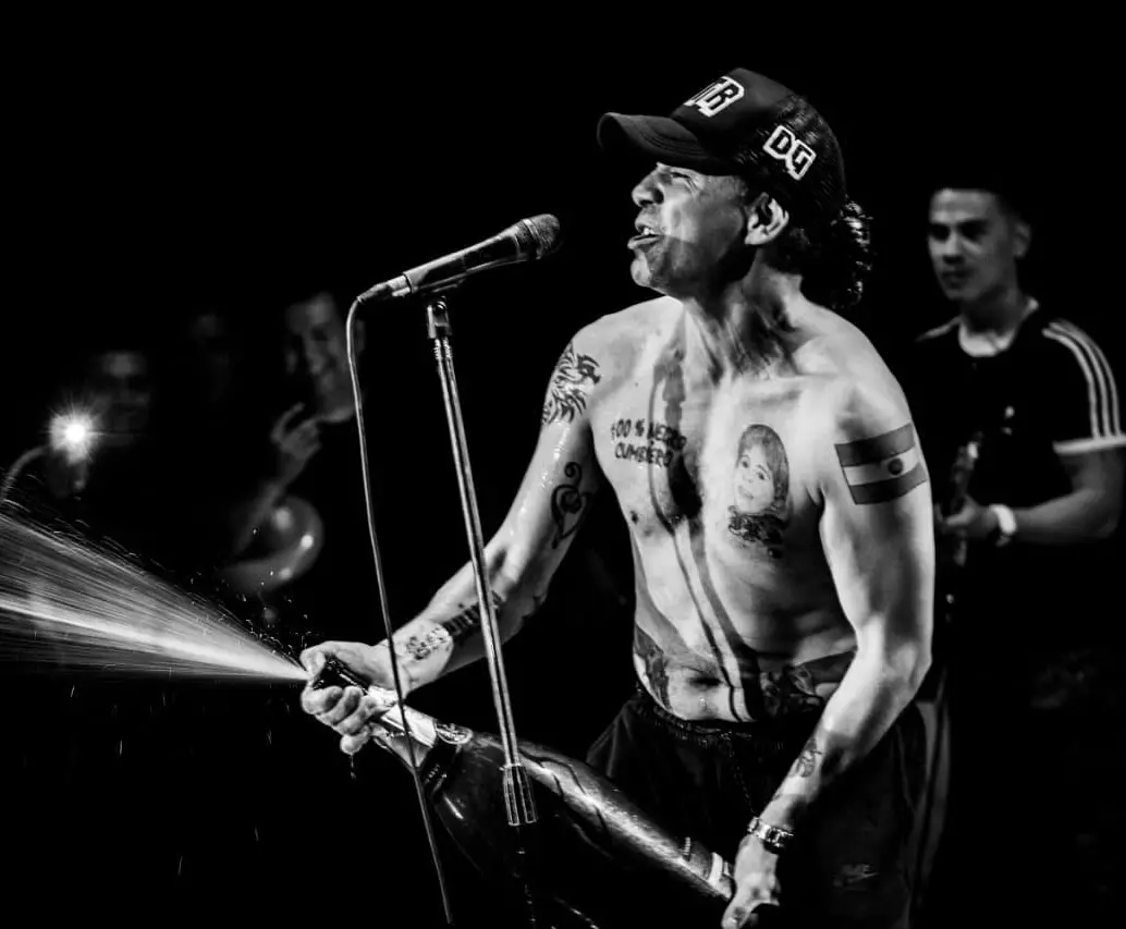 Pablo Lescano, fundador de Damas Gratis, una de las bandas de cumbia villera más famosas del mundo. FOTO: REDES SOCIALES