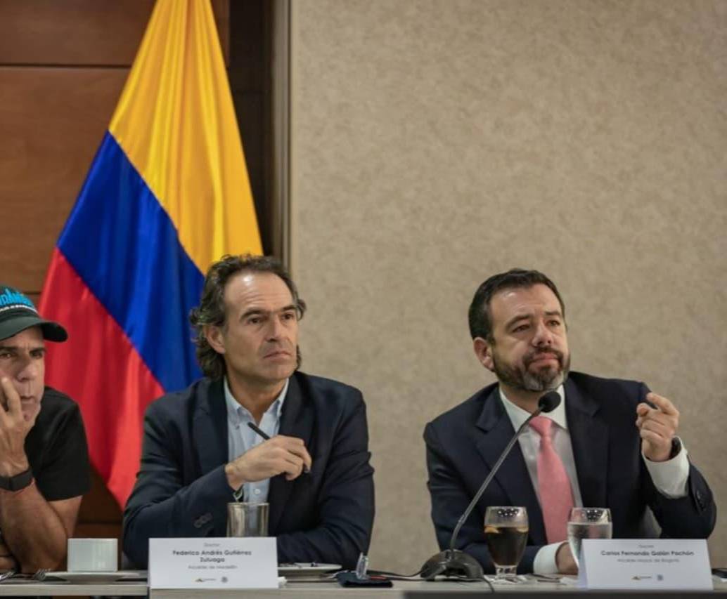 Los alcaldes Alejandro Char (Barranquilla), Federico Gutiérrez (Medellín) y Carlos Fernando Galán (Bogotá) han sido amenazados de muerte. Foto: Colprensa