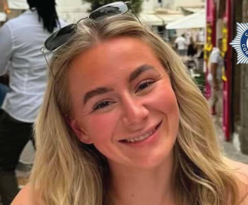 Ella era Lucy Harrison, una joven de 23 años que fue asesinada por una discusión con su padre sobre Donald Trump. FOTO: Policía de Cheshire