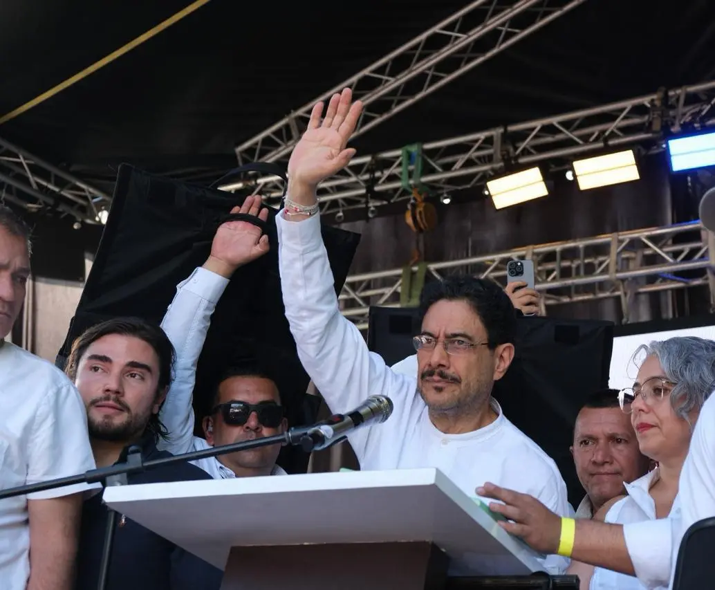 Frente a la segunda vuelta, la campaña de Cepeda insiste en que no hará una Constituyente. FOTO: REDES SOCIALES DE IVÁN CEPEDA.