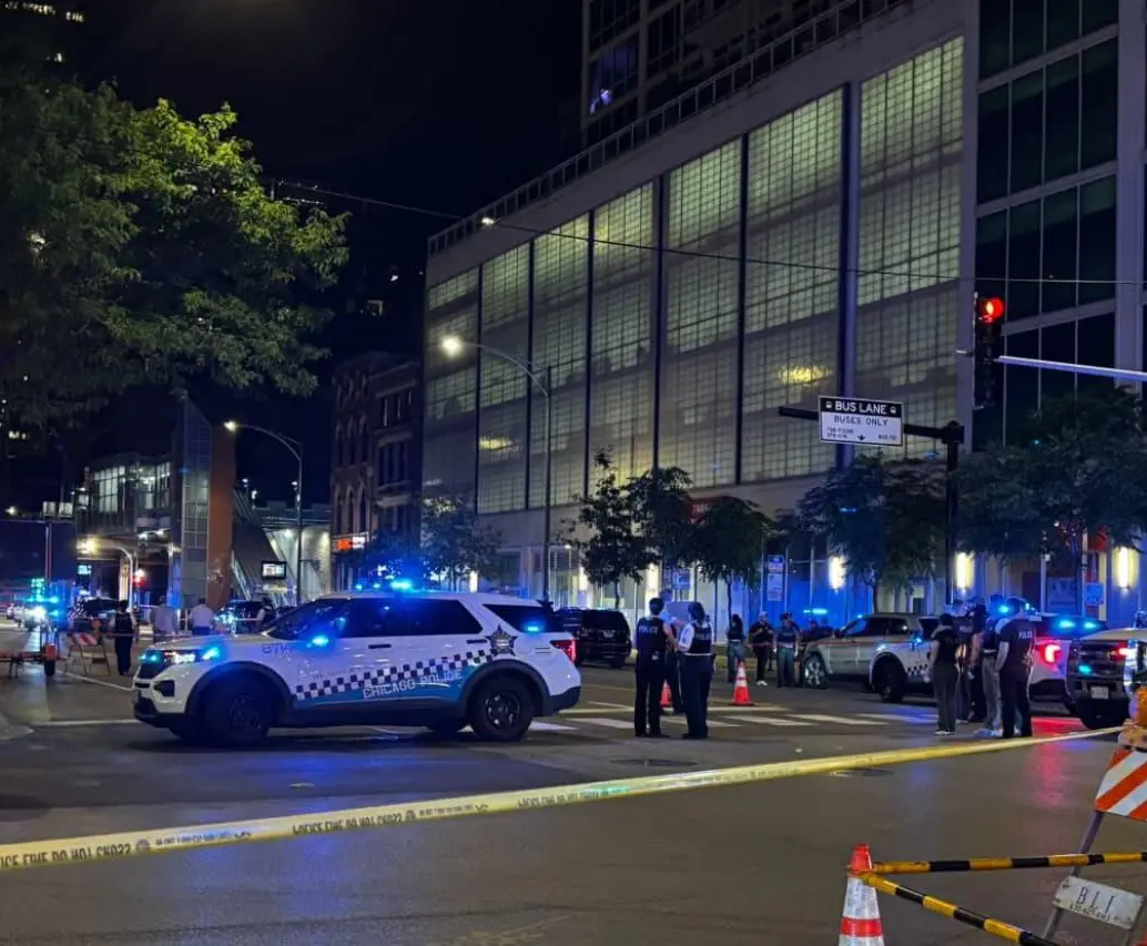 Un fuerte tiroteo en Chicago, Estados Unidos, dejó 14 heridos y 4 muertos. FOTO: Tomada de X @LoQueTeAfecta