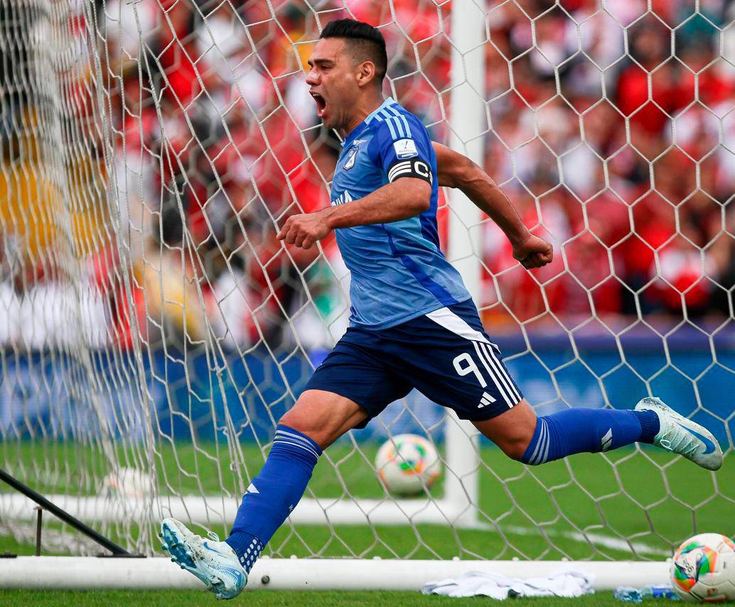 Radamel Falcao García celebra el tanto con el que Millonarios venció a Santa Fe en el estadio El Campín. FOTO COLPRENSA 