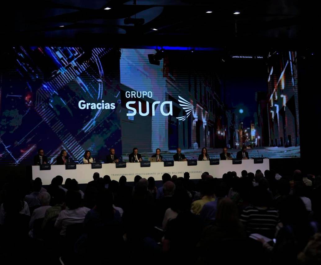 Jorge Mario Velásquez presidió su última asamblea como presidente de Grupo Argos. FOTO: Camilo Suárez