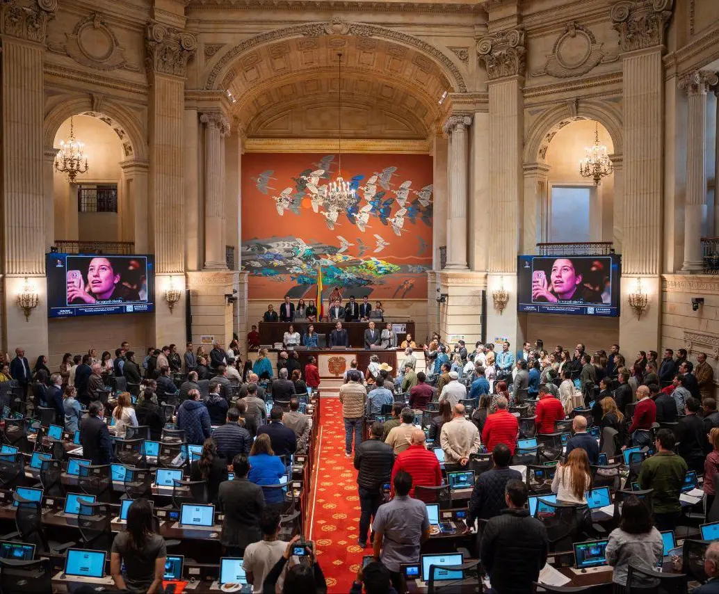 Los congresistas decidieron acoger nuevamente el texto del Senado de la República —avalado un año atrás—, con lo cual, en teoría, subsanaron el vicio de trámite señalado por la Corte Constitucional. Foto: Cortesía