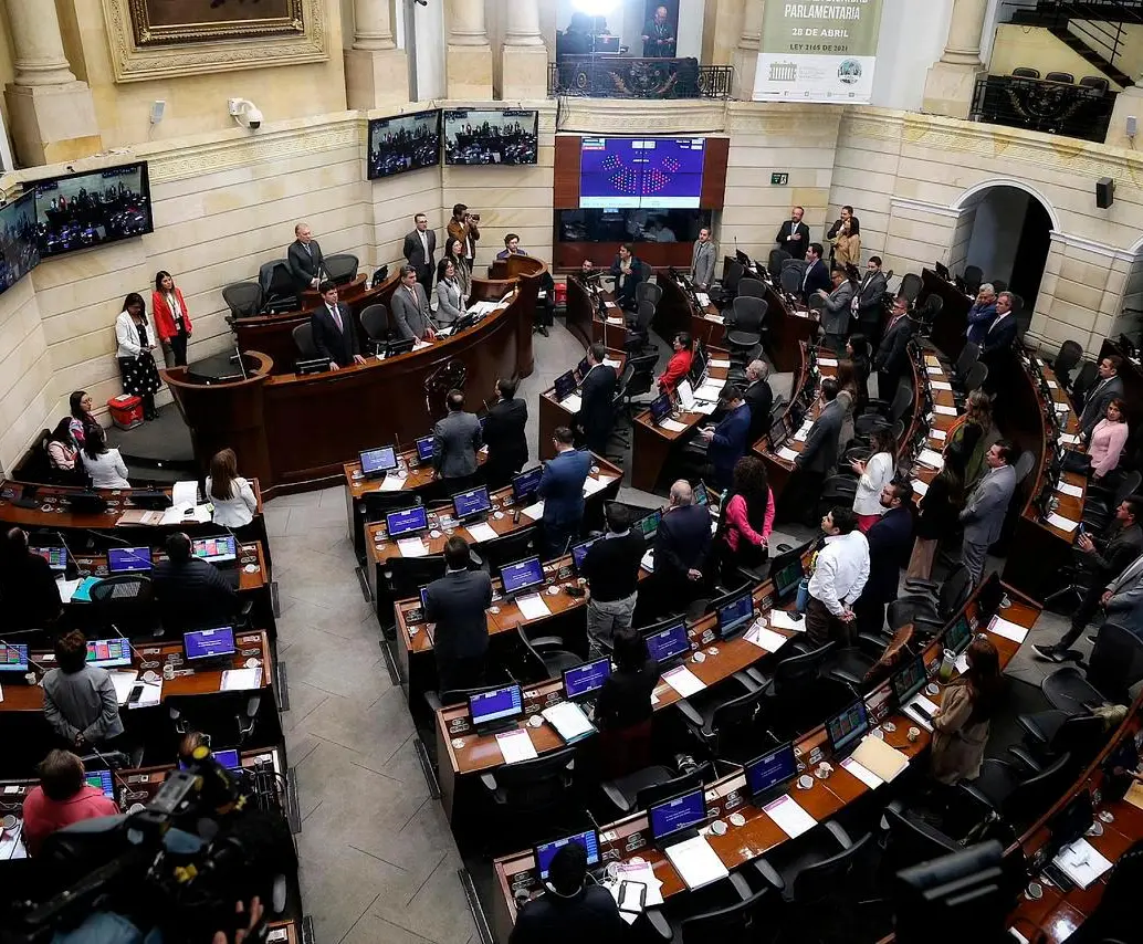 Este 11 de junio comenzaría el debate de reforma laboral. FOTO COLPRENSA 
