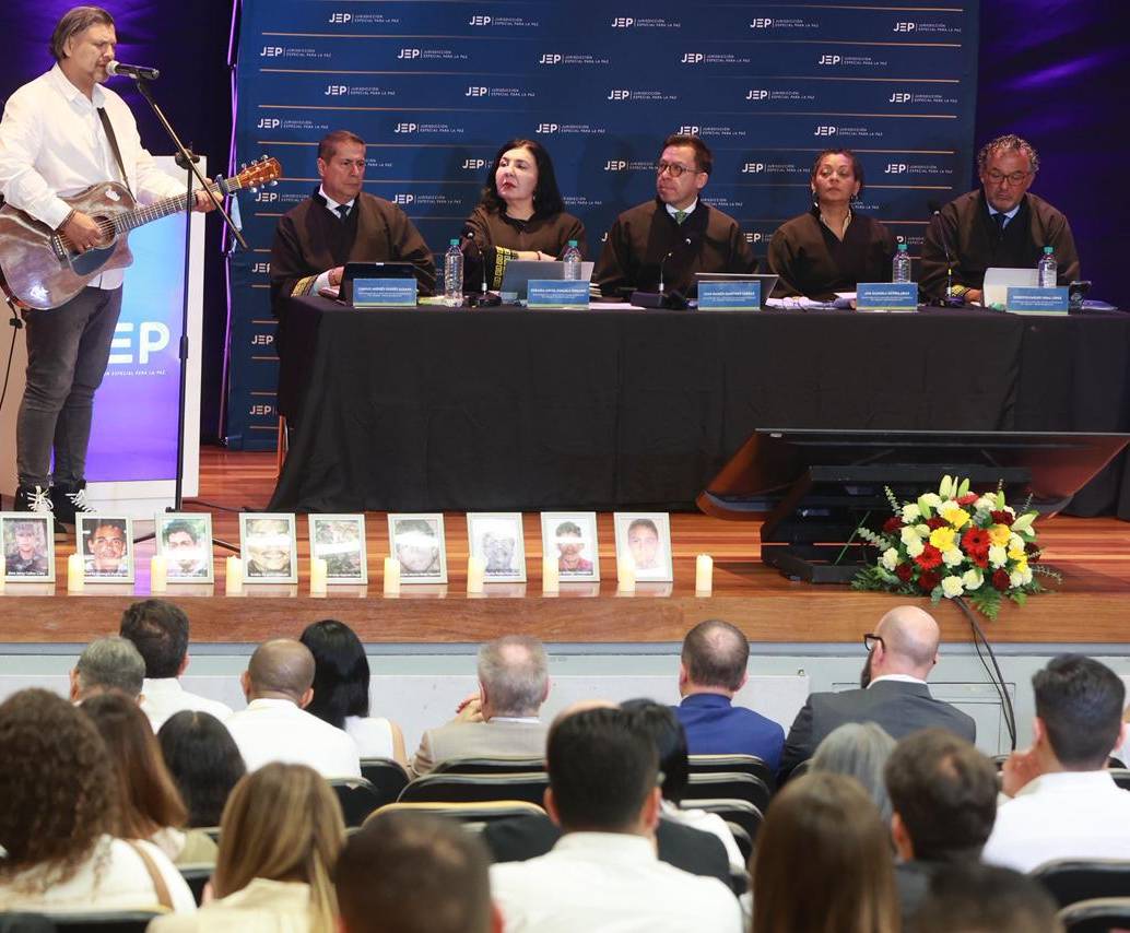 Las audiencias se llevan a cabo en el Museo Casa de la Memoria de Medellín. FOTO Manuel Saldarriaga.