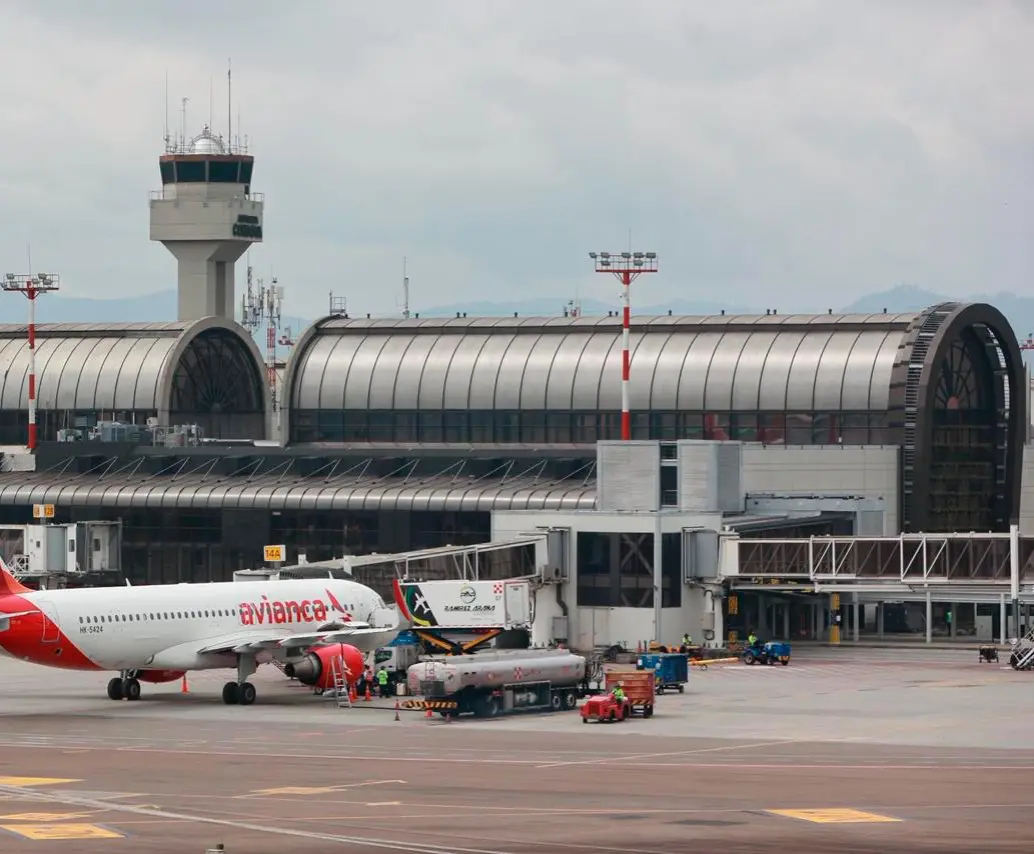 La terminal del José María Córdova fue diseñada para máximo 11 millones de pasajeros al año. FOTO Manuel Saldarriaga