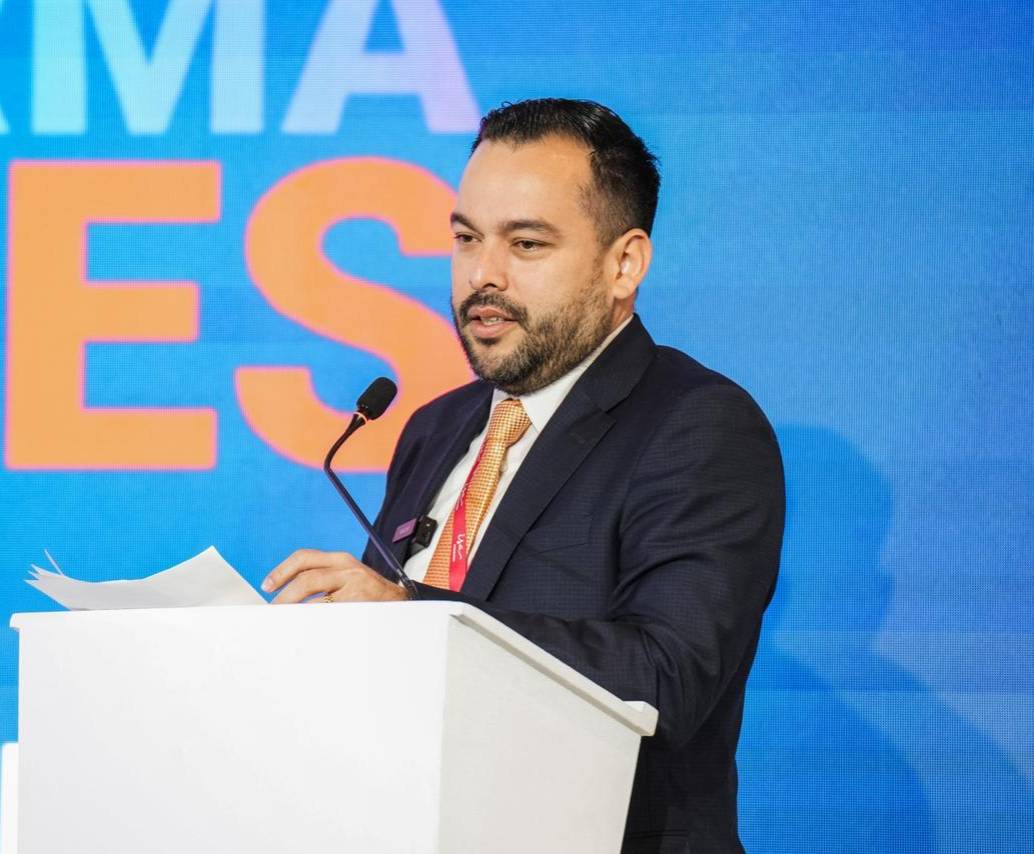 El ministro Edwin Palma también anunció que el Gobierno revisará la propuesta de Asocodis para que la reducción en el pago de subsidios se aplique según el nivel de consumo. Foto: Cortesía MinEnergía