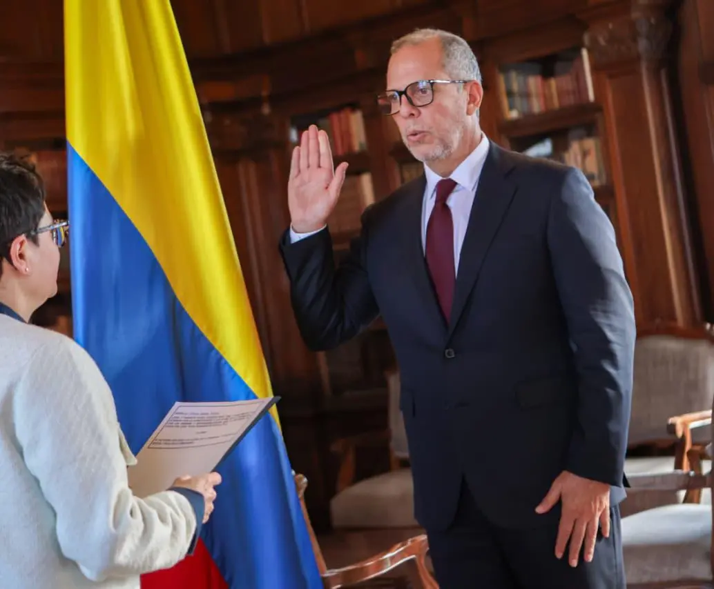 Alfredo Saade en su posesión como Embajador de Colombia en Brasil. FOTO: Cortesía