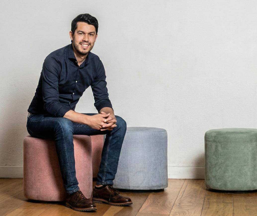 Juan Camilo Poveda, cofundador y CEO de la <i>fintech </i>Mono. FOTO: Cortesía Mono.
