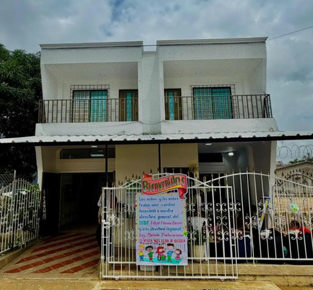 El nuevo espacio, denominado La Casa de la Esperanza, brindará acogida inmediata y restablecimiento de derechos a niños, niñas y adolescentes colombianos y extranjeros en situación de vulnerabilidad o en tránsito migratorio. FOTO: Cortesía Sociedad de Activos Especiales (SAE)