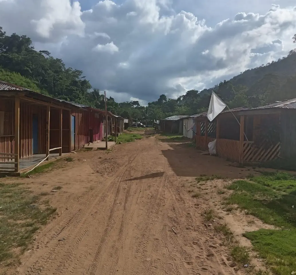 <span class="mln_uppercase_mln">Más</span><span class="mln_uppercase_mln"> de 1.000 desplazados y 5.000 confinados en el municipio de Arenal, Bolívar, por enfrentamientos entre ELN y Clan del Golfo. FOTO: CONSEJERÍA PRESIDENCIAL</span>