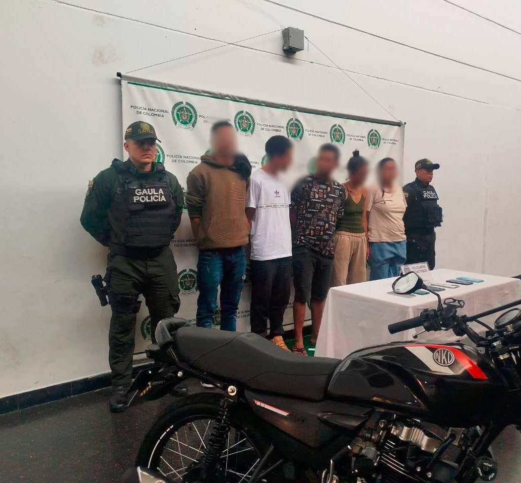Estos fueron los cinco mayores de edad capturados por el secuestro de este alemán. Además, hubo un menor de edad implicado. FOTO: CORTESÍA POLICÍA METROPOLITANA